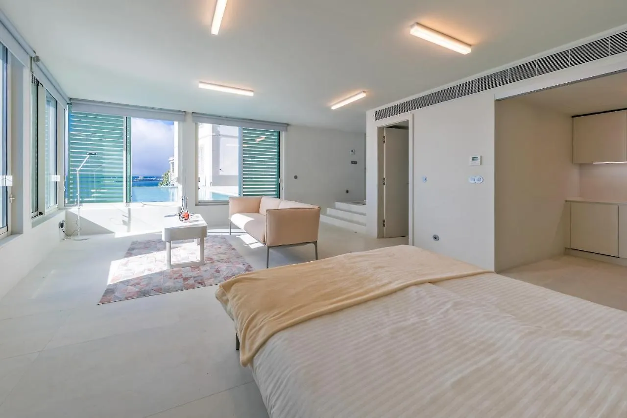 Barreirinha Suite By Hr Madeira 푼샬 아파트